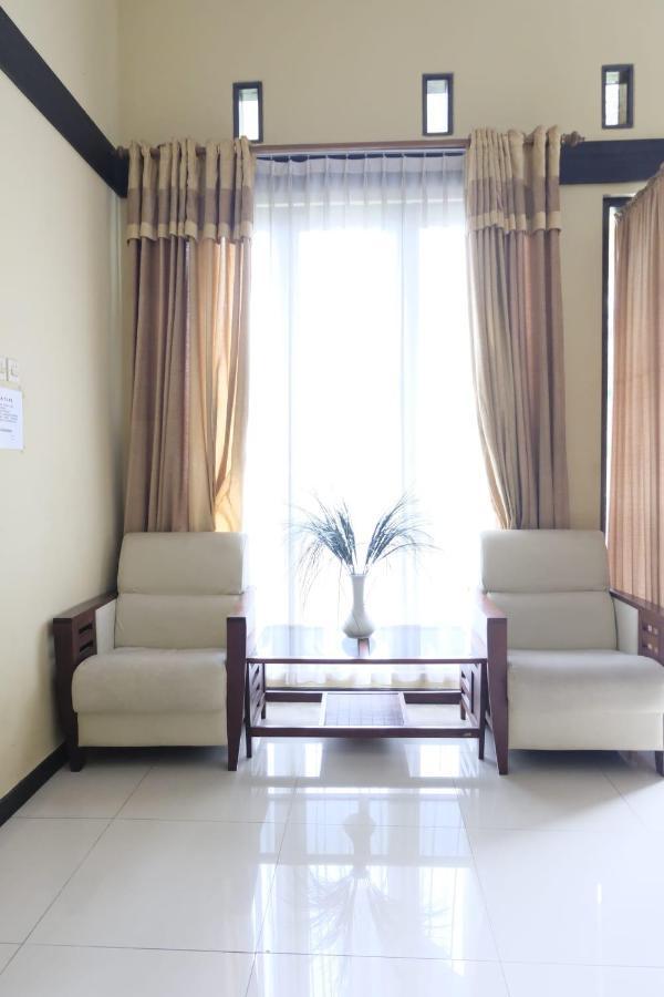 Aldeoz Villa Ciater Sarireja Buitenkant foto