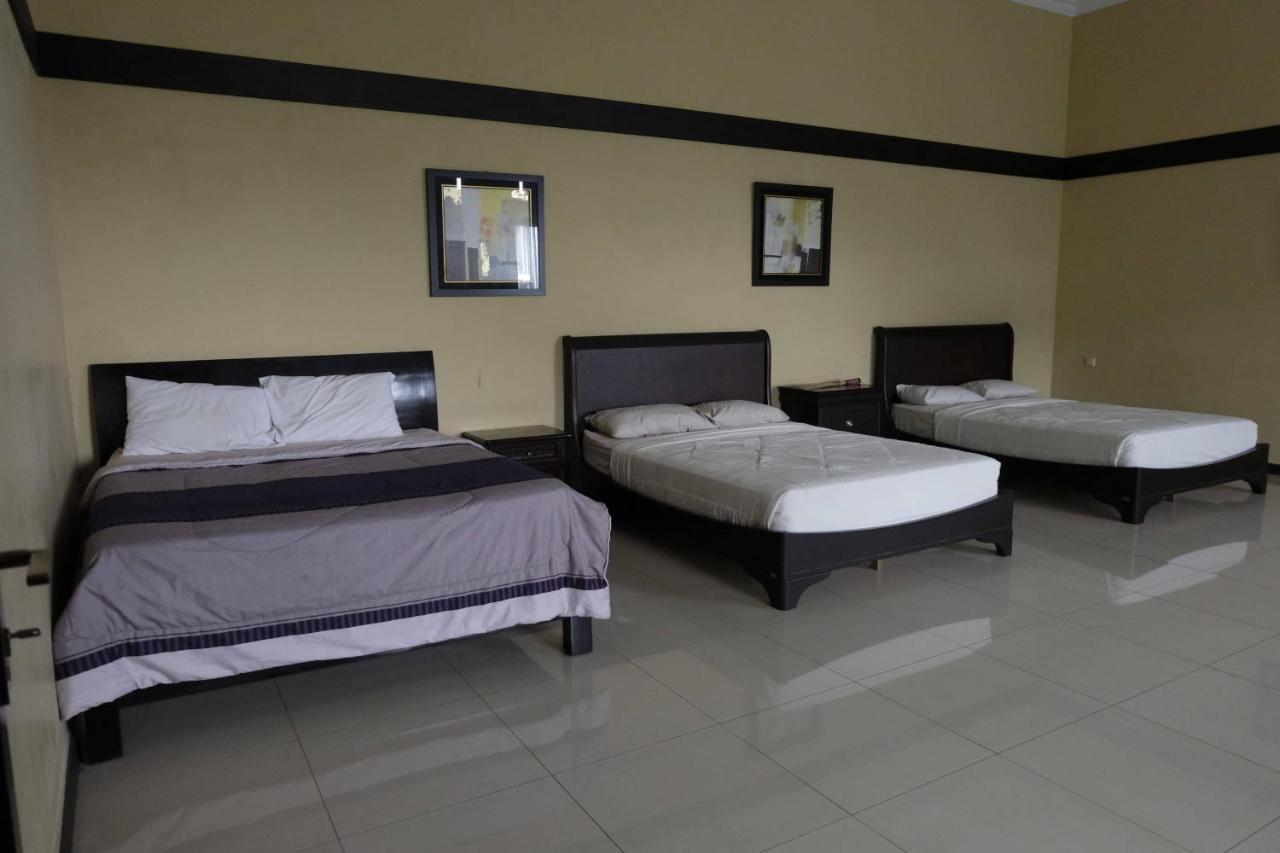 Aldeoz Villa Ciater Sarireja Buitenkant foto