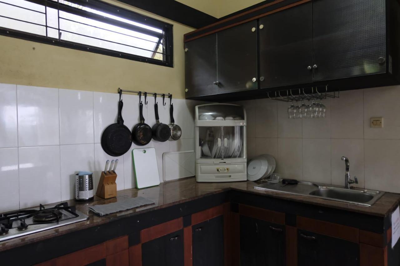 Aldeoz Villa Ciater Sarireja Buitenkant foto